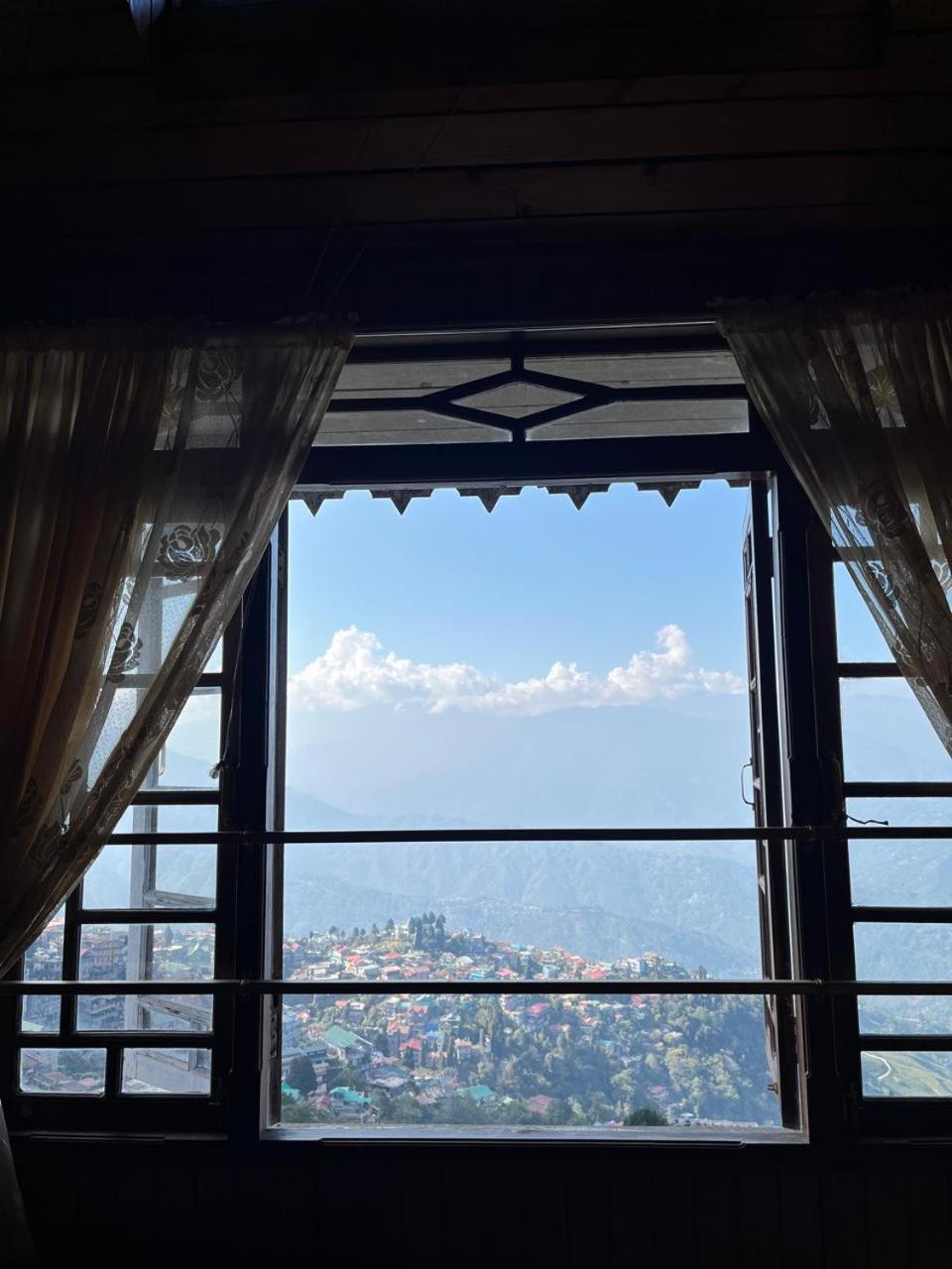 Eagle'S Nest Homestay Νταρτζίλινγκ Εξωτερικό φωτογραφία