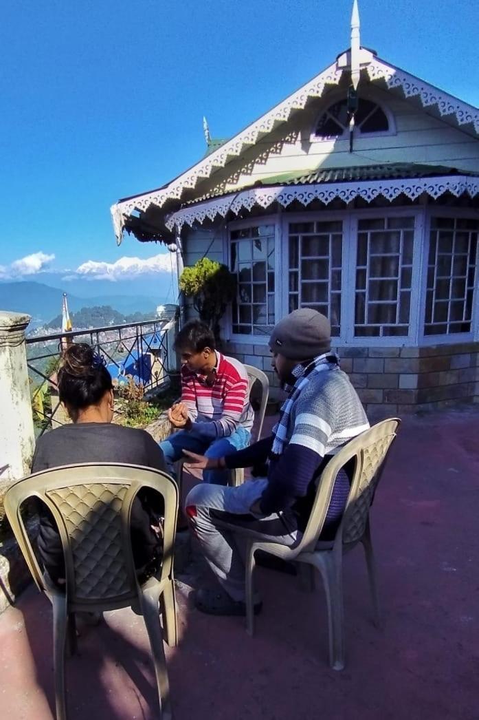 Eagle'S Nest Homestay Νταρτζίλινγκ Εξωτερικό φωτογραφία